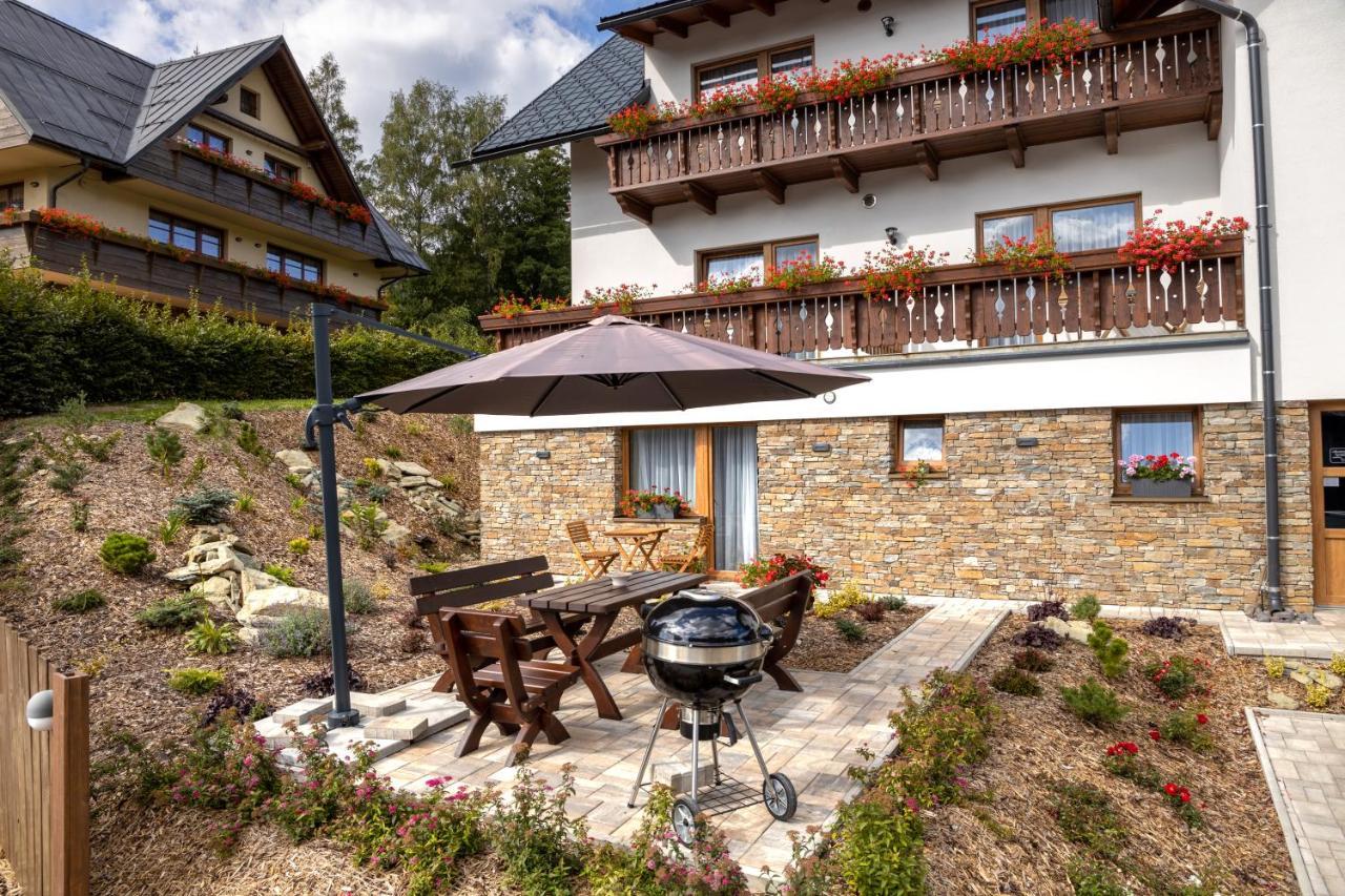 Pension George Spindleruv Mlyn Exterior foto